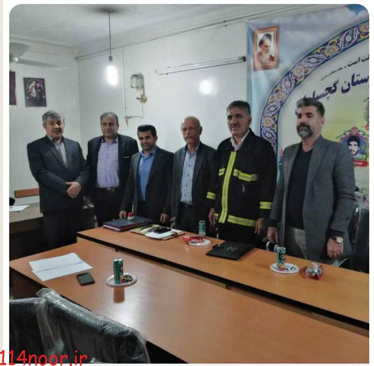 تست هیدرو استاتیک کپسولهای اتش نشانی و اکسیژن توسط اتش نشانی