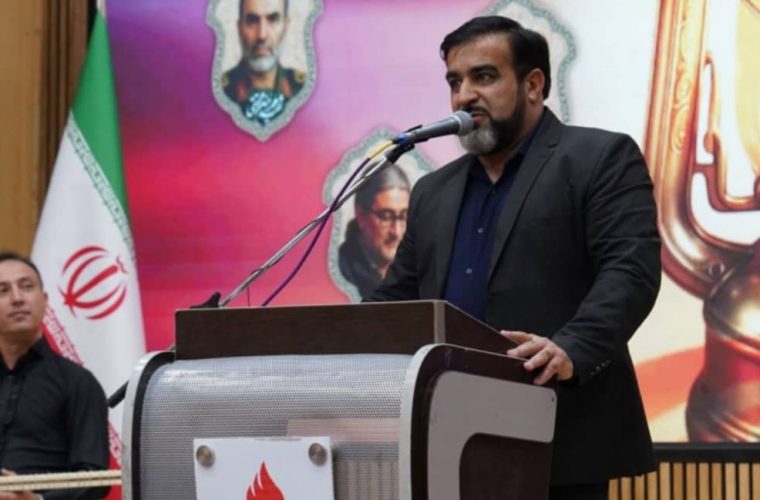 برگزاری شب شعر فانوس خونین توسط بسیج نفت و گاز گچساران