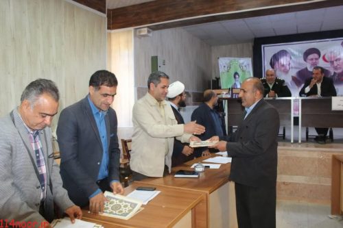 خبرنگاران شهرستان باشت تجلیل شدند خبرنگاران شهرستان باشت تجلیل شدند