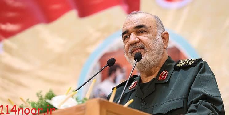 سرلشکر سلامی: سربازان گمنام امام زمان(عج) چشمهای بیدار نظام برای برخورد با تهدیدات هستند سرلشکر سلامی: سربازان گمنام امام زمان(عج) چشمهای بیدار نظام برای برخورد با تهدیدات هستند