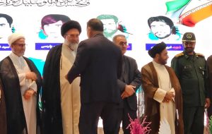 در اجلاسیه شهدای قیام «۱۹ آبان ۵۷» گچساران انجام شد/تقدیر خانواده شهدا و ایثارگران از مدیرعامل شرکت بهره برداری نفت و گاز گچساران