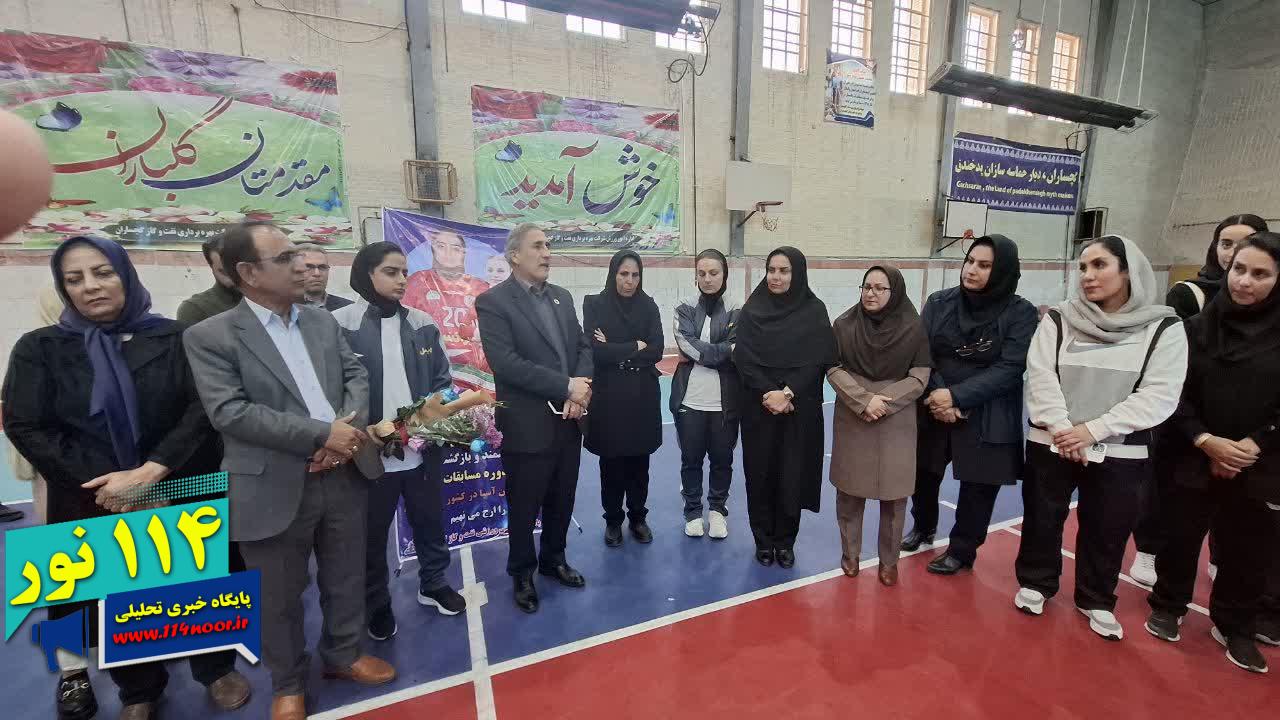 استقبال مدیرعامل شرکت بهره برداری نفت و گاز گچساران از ۲ ملی پوش تیم هندبال نفت گچساران 