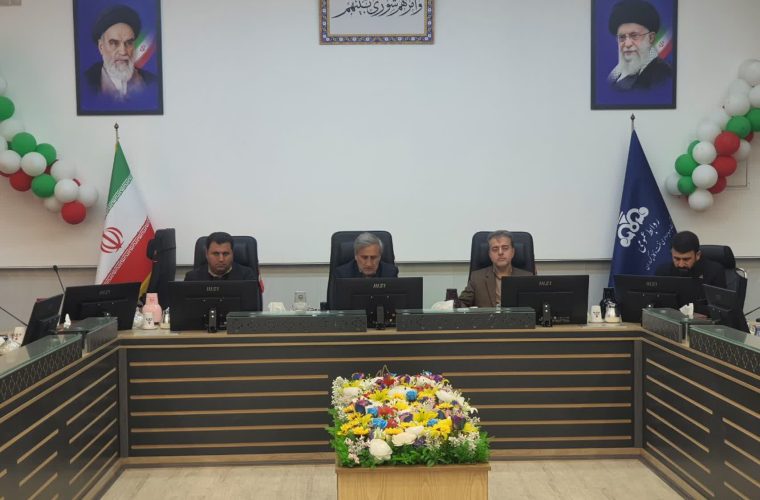 دیدار مدیرعامل شرکت بهره برداری نفت و گاز گچساران با فرزندان شاهد شاغل در نفت گچساران دیدار مدیرعامل شرکت بهره برداری نفت و گاز گچساران با فرزندان شاهد شاغل در نفت گچساران