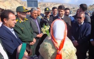 وزیر ارتباطات: زیرساخت‌های ارتباطی در استان را جدی بگیرید