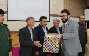 طی مراسمی به مناسبت میلاد امام حسین(ع) و روز پاسدار صورت گرفت: تجلیل از عوامل مهار آتش‌سوزی مسیر خطوط دشت بلوط نفت گچساران