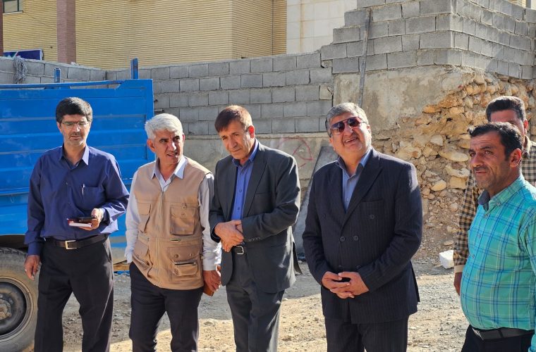 فرماندار بویراحمد از روند اجرایی مدارس در حال ساخت طرح «عدالت» بازدید کرد