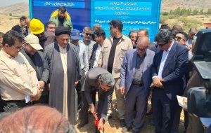 آیین کلنگ زنی احداث نیروگاه پنل خورشیدی ۶ مگاواتی با حضور سید محمد موحد  