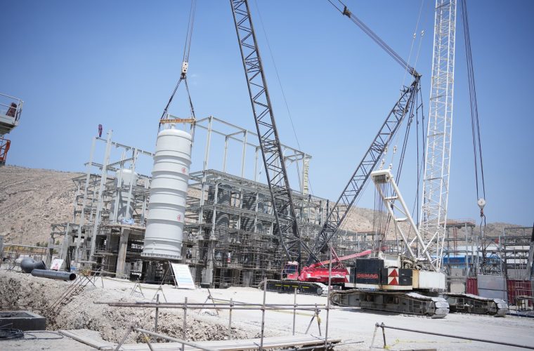 نصب نخستین مخزن تیپ سنگین ساخت داخل در سایت صنایع پلیمر گچساران/ پمپ‌های گریزازمرکز در راه گچساران/سفارش‌گذاری ۹۰ درصدی تجهیزات پروژه