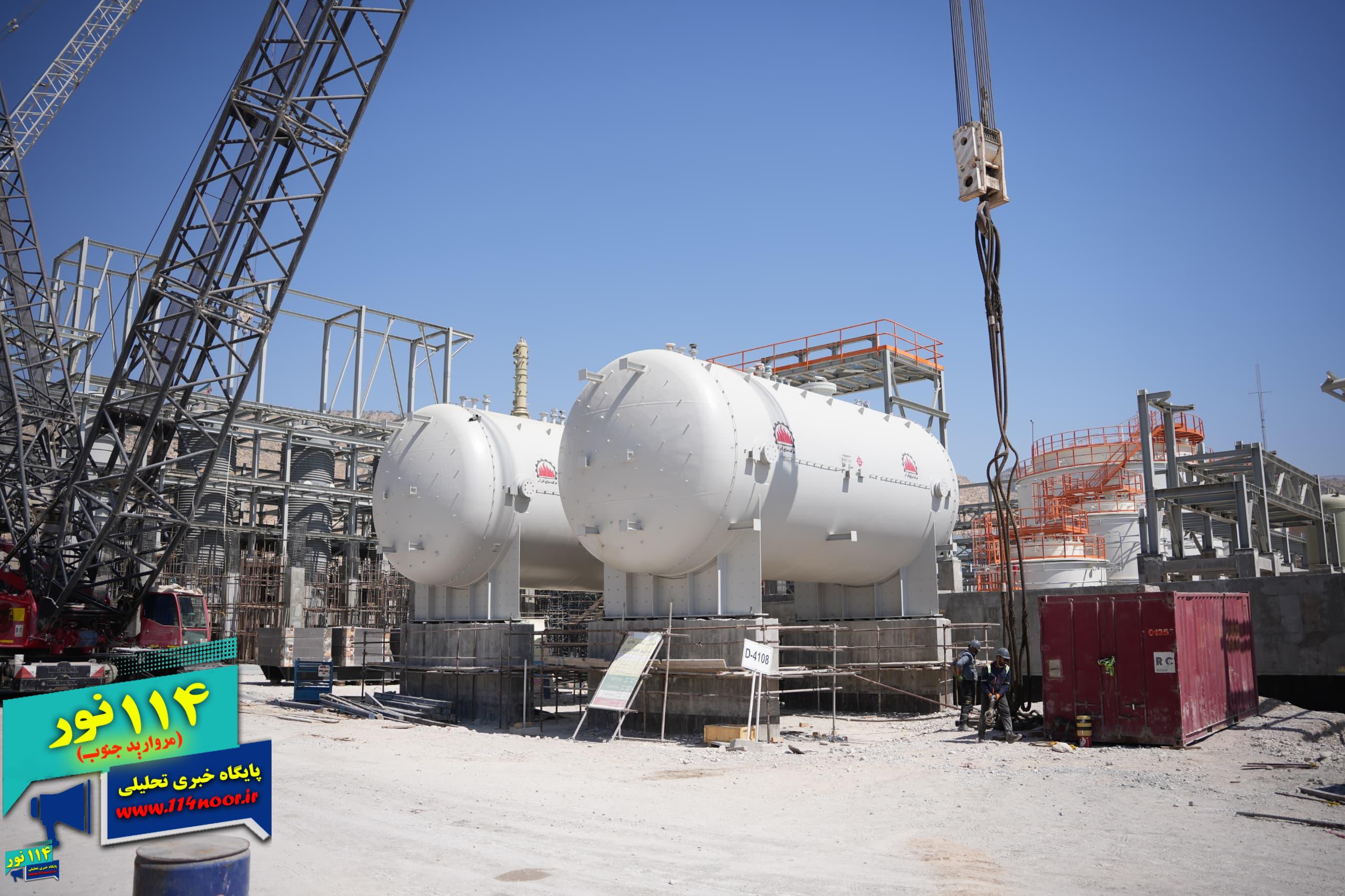 پیشرفت طرح پلی‌اتیلن سنگین شرکت صنایع پلیمر گچساران از ۵۰ درصد عبور کرد/ نصب مخازن دوقلوی ذخیره بوتن پروژه