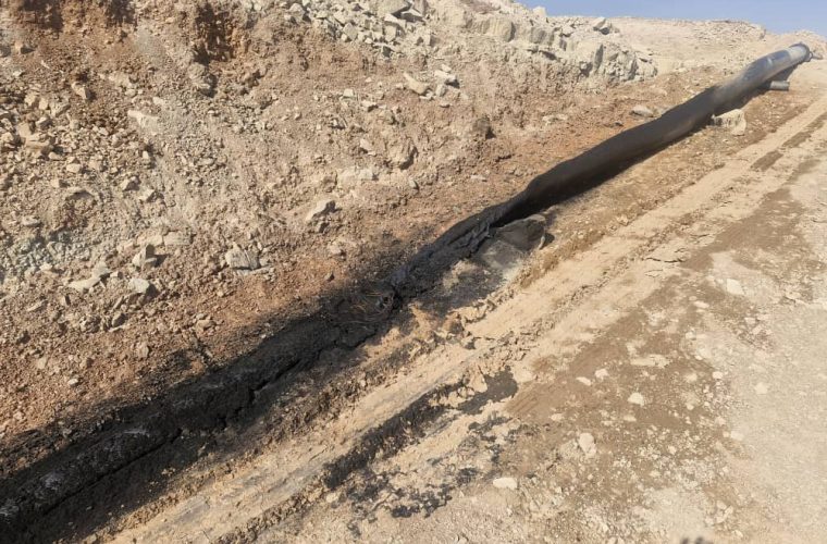 تعویض خط لوله ۱۶ اینچ آب تصفیهخانه خیرآباد به مخازن شماره ۳ با رویکردی جهادی در گچساران به پایان رسید تعویض خط لوله ۱۶ اینچ آب تصفیهخانه خیرآباد به مخازن شماره ۳ با رویکردی جهادی در گچساران به پایان رسید