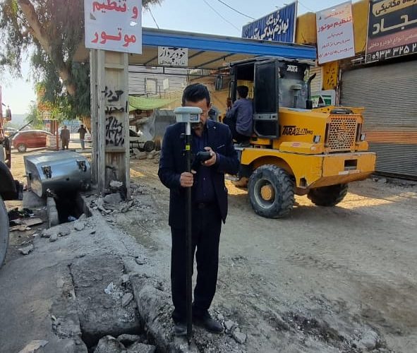 آغاز عملیات پیادهروسازی در محل میدان هفتتیر – سهراهی الی به سمت کمربندی / گام تازه شهرداری دوگنبدان در توسعه زیرساختهای شهری آغاز عملیات پیادهروسازی در محل میدان هفتتیر – سهراهی الی به سمت کمربندی / گام تازه شهرداری دوگنبدان در توسعه زیرساختهای شهری