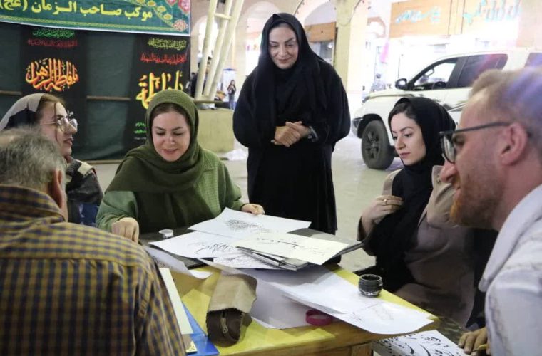 پنجمین شب از «شبهای گچساران» با موضوع شهادت حضرت فاطمه(س) برگزار شد پنجمین شب از «شبهای گچساران» با موضوع شهادت حضرت فاطمه(س) برگزار شد