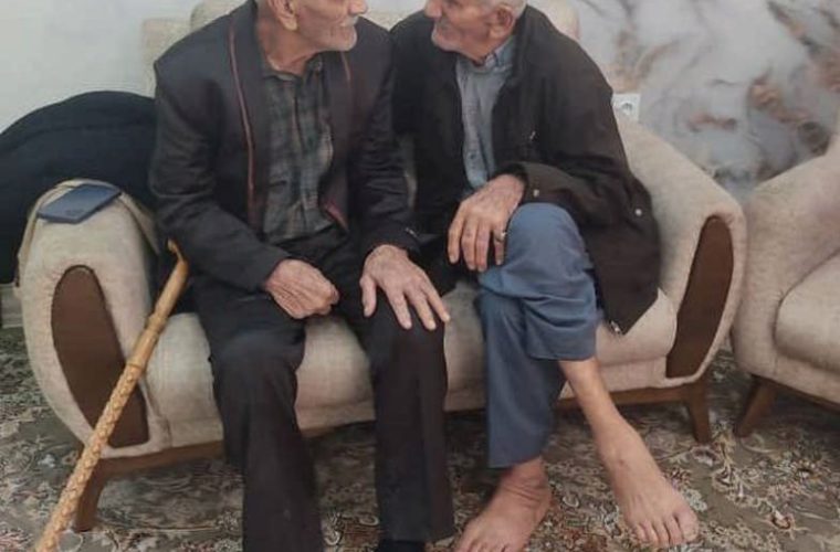 دیدار پس از ۸۰ سال دوری؛ مردی ۹۶ ساله زادگاهش در گچساران را یافت دیدار پس از ۸۰ سال دوری؛ مردی ۹۶ ساله زادگاهش در گچساران را یافت