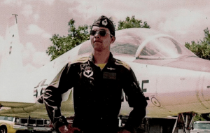 چهل و پنجمین سالروز شهادت خلبان ابراهیم امیدبخش