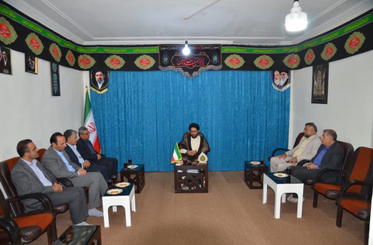 تأکید امام جمعه گچساران در دیدار با رئیس جدید کمیته امداد بر حفظ کرامت مددجویان و تقویت خدمترسانی کمیته امداد تأکید امام جمعه گچساران در دیدار با رئیس جدید کمیته امداد بر حفظ کرامت مددجویان و تقویت خدمترسانی کمیته امداد