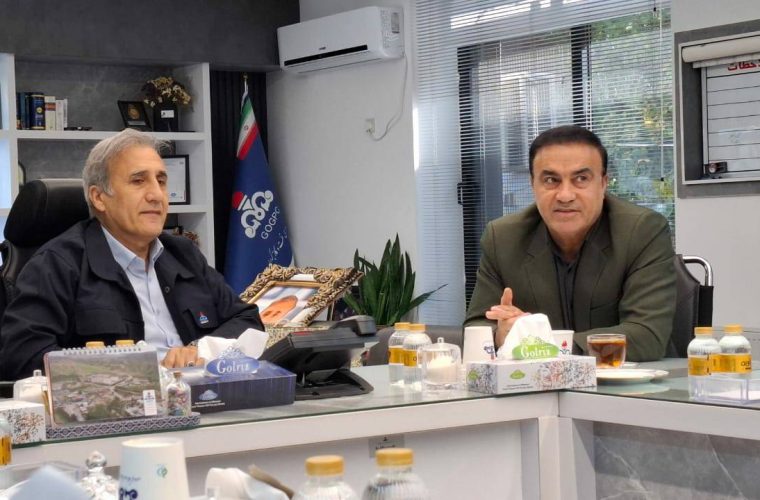 دیدار مدیر کل کمیته امداد استان با دکتر حافظی نیا مدیر عامل شرکت نفت و گاز گچساران دیدار مدیر کل کمیته امداد استان با دکتر حافظی نیا مدیر عامل شرکت نفت و گاز گچساران