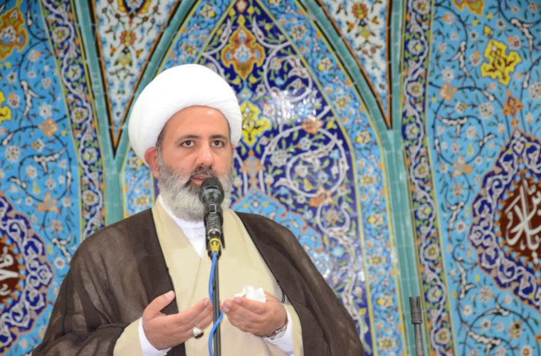 امام جمعه موقت گچساران: نماز، تکیهگاه مستحکم ملت ایران در میدان جهاد و مبارزه است امام جمعه موقت گچساران: نماز، تکیهگاه مستحکم ملت ایران در میدان جهاد و مبارزه است